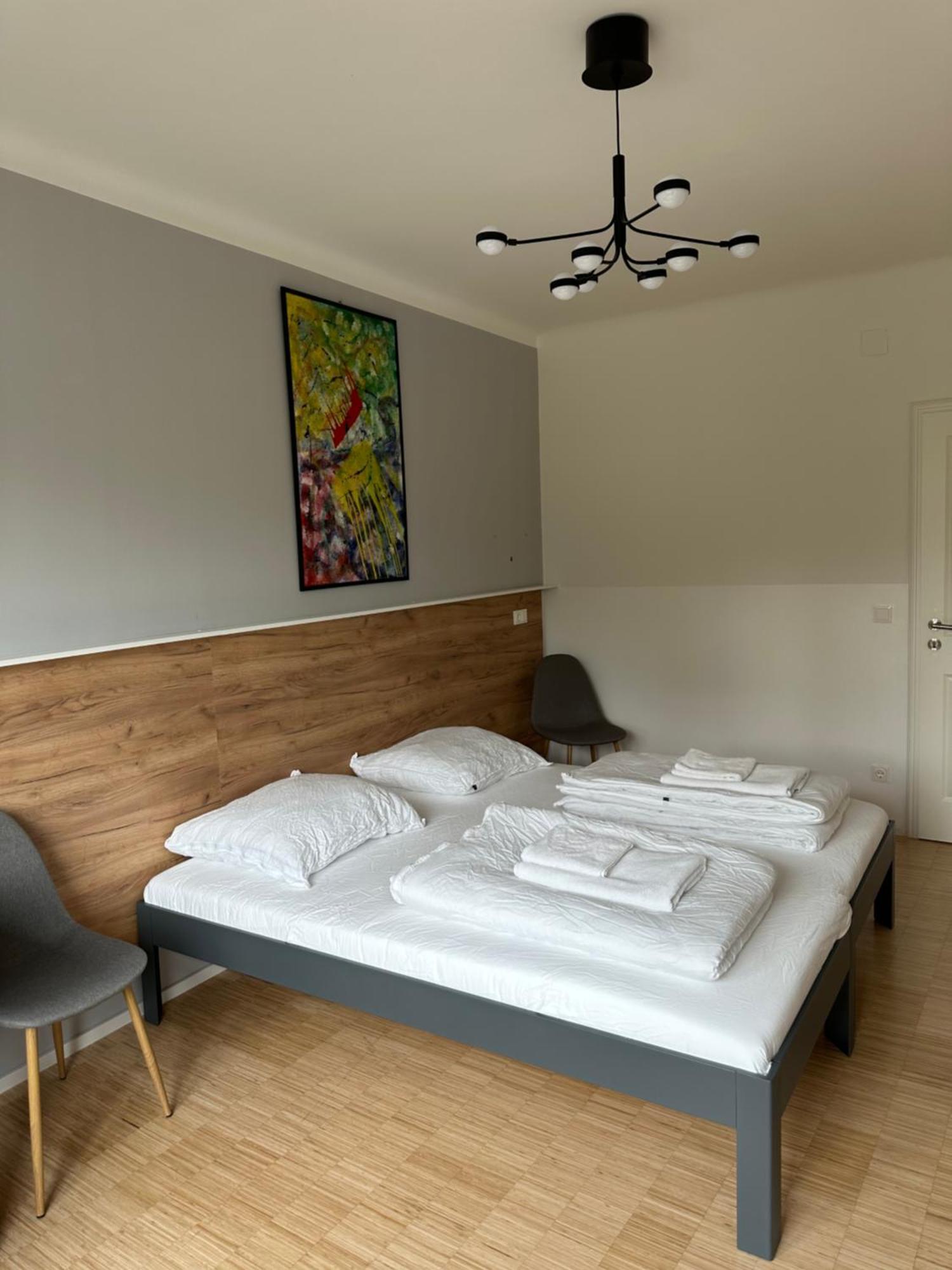 Lion'S Rooms N Apartments Wien Ngoại thất bức ảnh